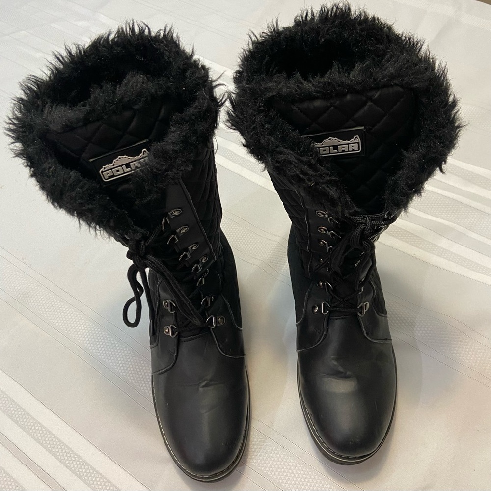 POLAR -Women Black Fur Lined Side Zippered Quilted Snow Boots- EUC size 11